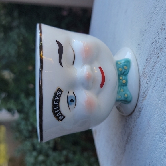1996 Vintage Baileys Winking Mr & Mrs YUM Creamer & Sugar Dish - Picture 5 of 11